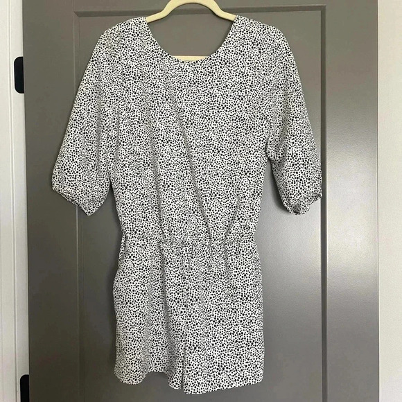 Zara Dots Print V-Neck Elbow Sleeve Open Back Romper White Black Size S - Picture 2 of 12